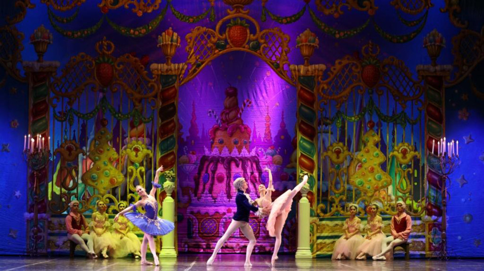 Легендарные артисты готовят премьеру номера для балета «Щелкунчик»