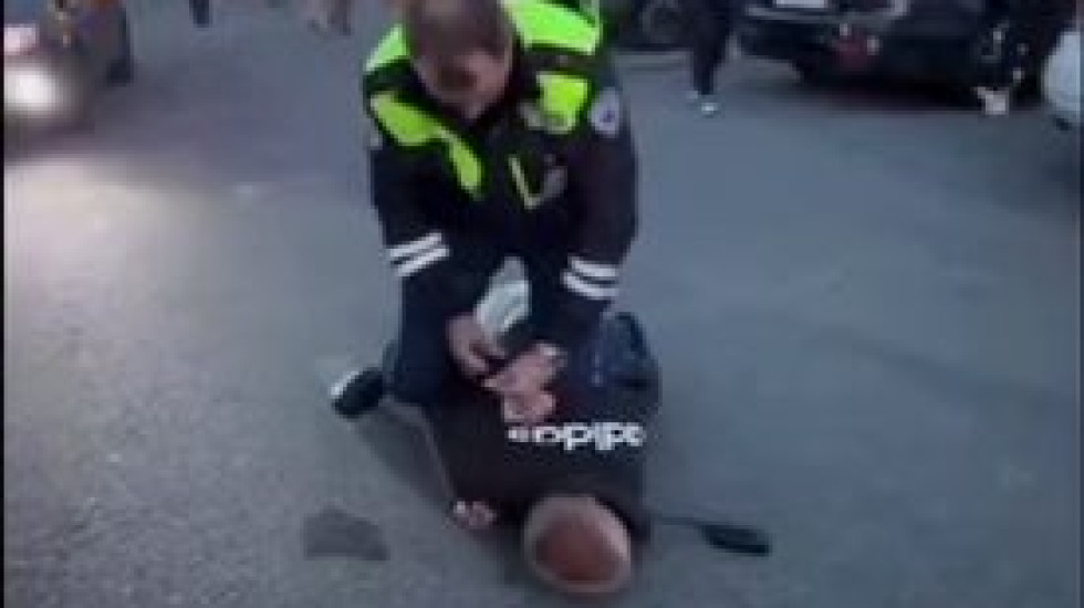 Автолихач с Крестовского острова не убежал от полиции