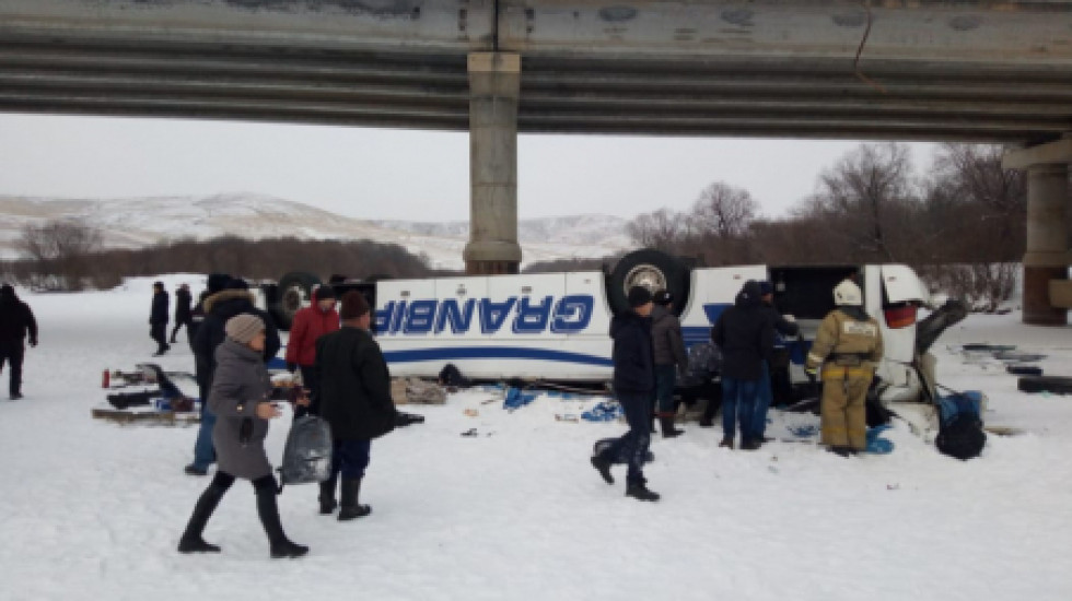 Появилось видео с места аварии автобуса в Забайкалье