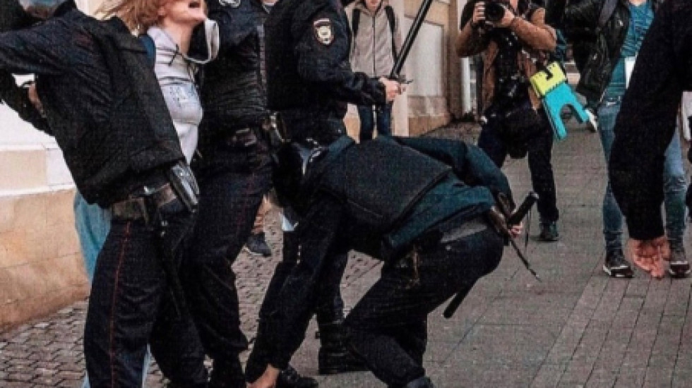 Протокол Дарьи Сосновской вернули в полицию