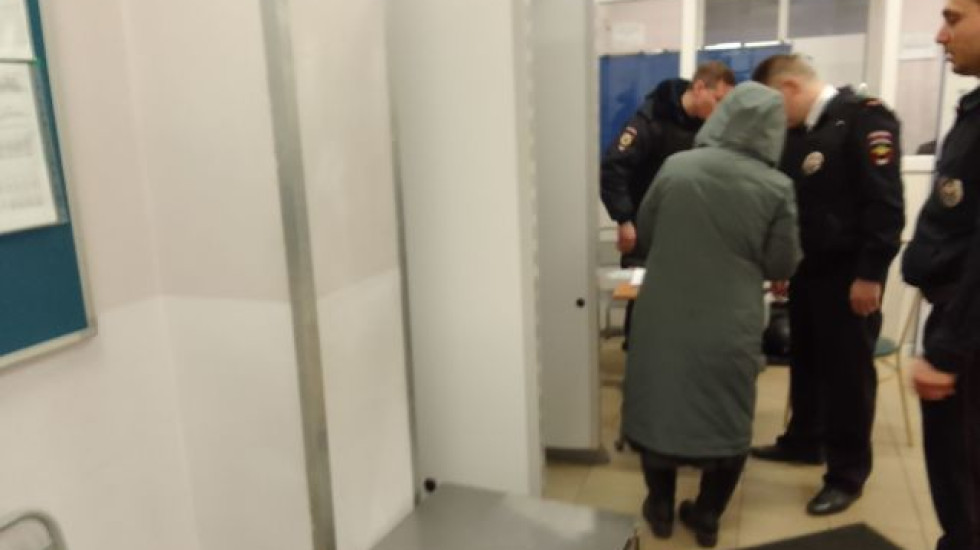 Избирательные участки в Петербурге с середины дня опустели