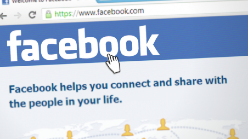 Facebook удалил 1900 страниц, связанных с Россией