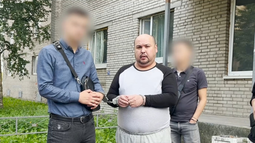 Мигрант в Петербурге выбросил соседа в окно и отсидит 8 лет