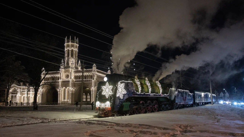 Поезд Деда Мороза приедет в Петербург в начале января