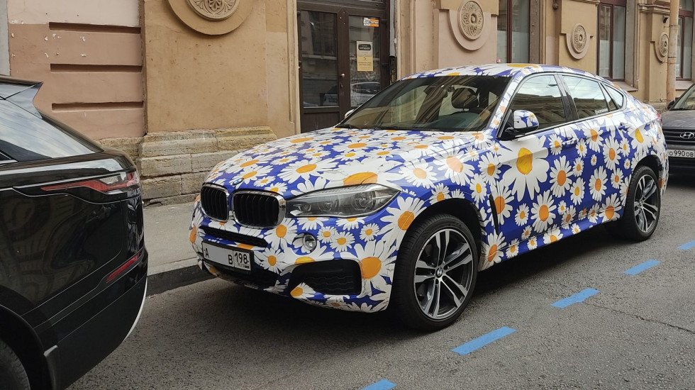 Автомастерской в Петербурге пришлось отдать 3 млн за недоремонт BMW