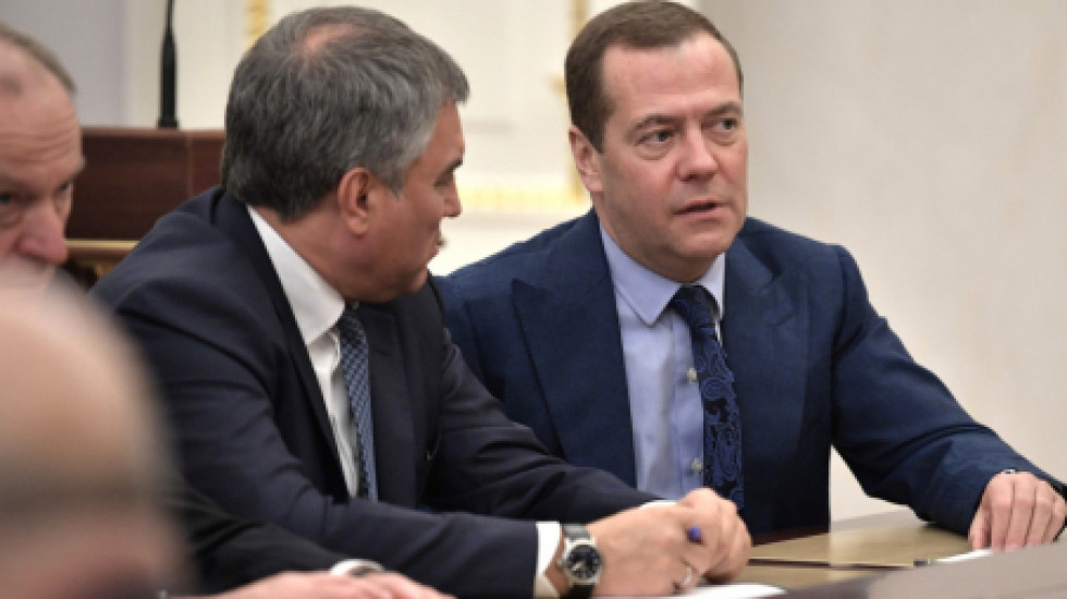 Медведев обеспокоен нехваткой доверия к «Единой России»