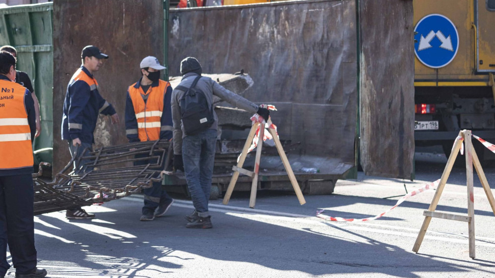 В обморочном падении дворника на Гражданке нашли долю вины начальства