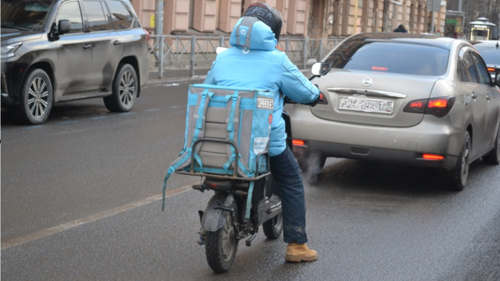 Отданы под суд две петербургские работницы интернет-торговли