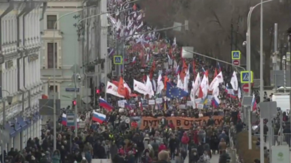 Марш памяти Немцова в Москве: фото, видео
