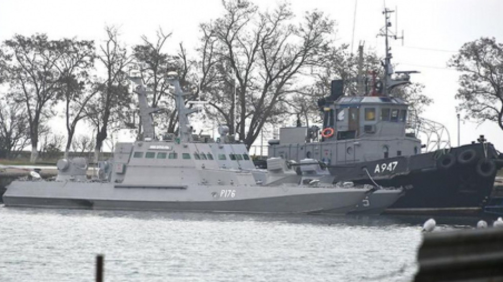 Главком ВМС Украины: россияне сняли с плененных кораблей даже унитазы