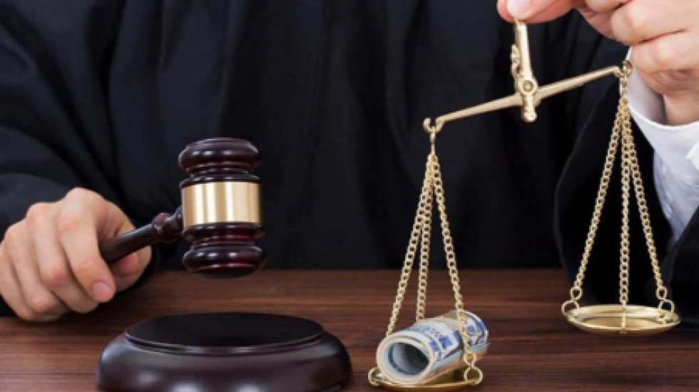Судье саратовского арбитража грозит 10-летний срок за коррупцию