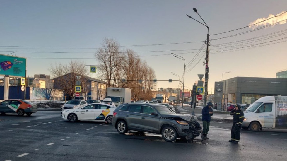 После ДТП на Обводном канале задержан водитель «Шкоды»