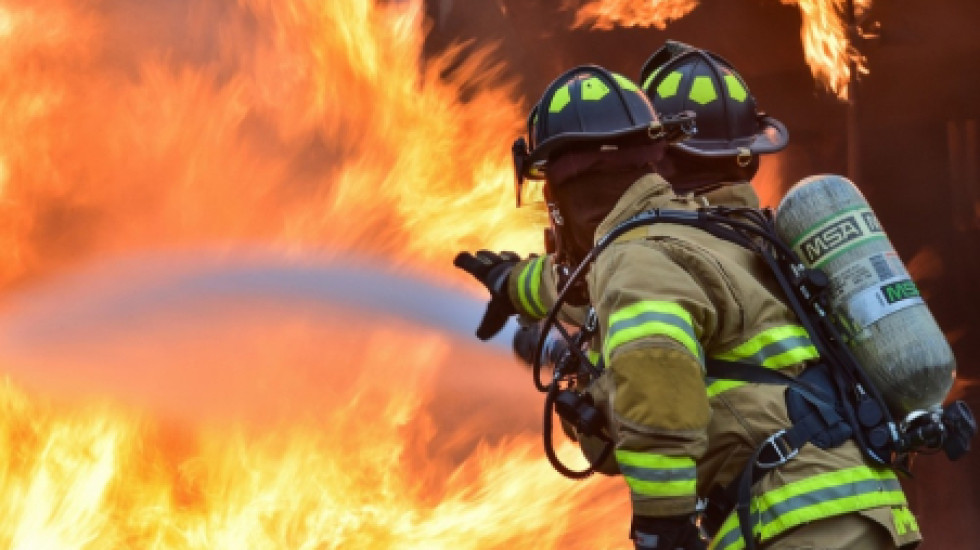 В Рязани пострадали двое в результате пожара на нефтезаводе