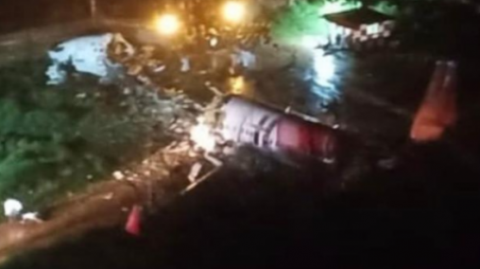 В индийской авиакатастрофе 16 жертв