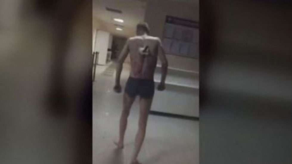 В Татарстане пациент больницы вышел покурить с ножом в спине