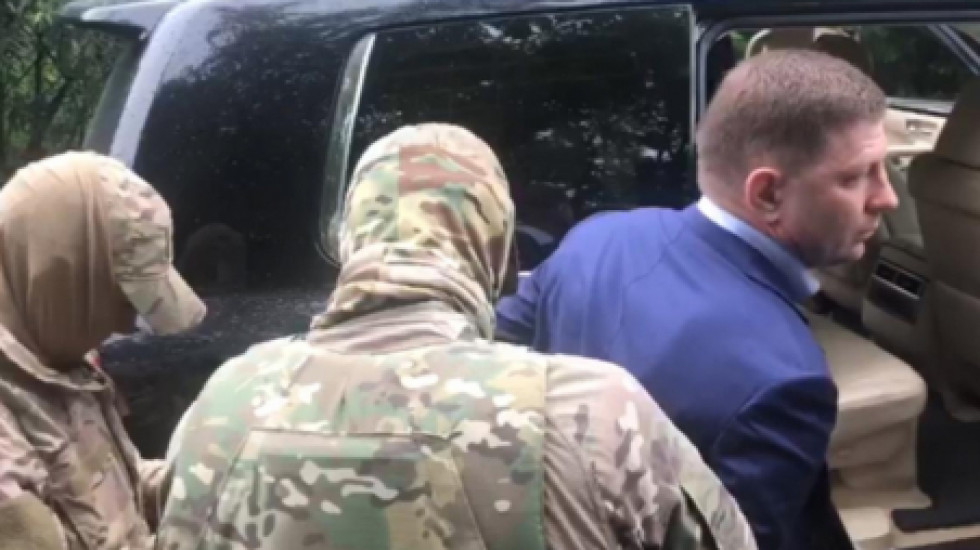 Задержанного хабаровского губернатора Фургала отправили в Москву