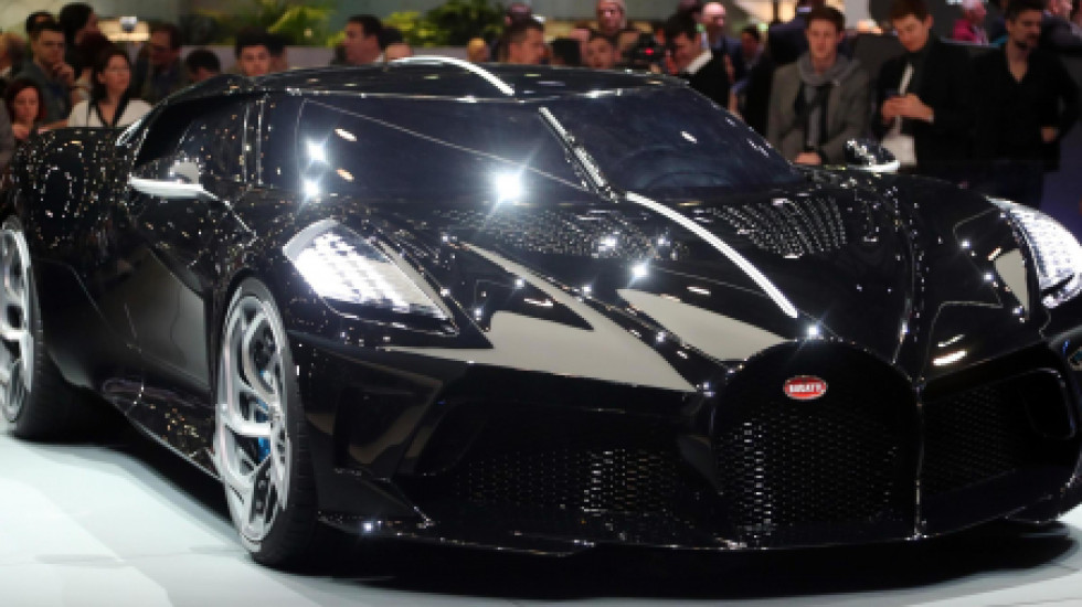 Bugatti показала самый дорогой в мире автомобиль La Voiture Noire