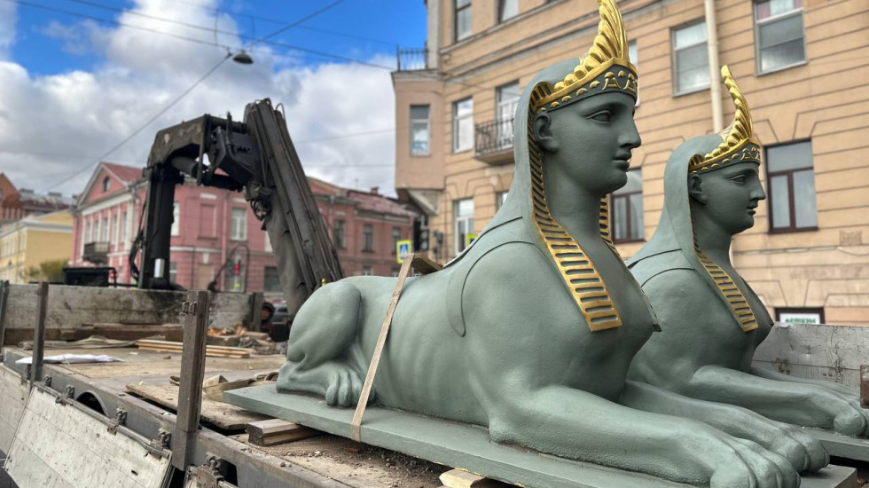 Сфинксов с Египетского моста вновь ждет реставрация