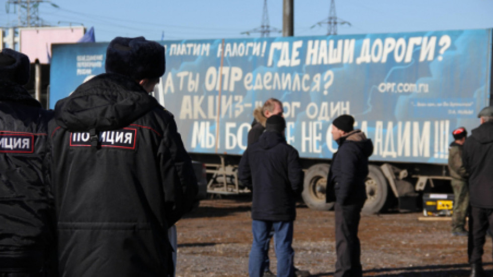 Волокита освободила обвиняемого во взятках начальника ДПС Ленобласти