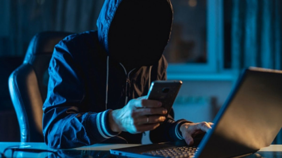 Эксперты представили топ известных фраз, применяемых телефонными аферистами