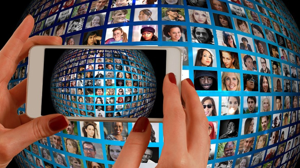 Угрозыск Петербурга поймал сибиряка с уликами педофилии по переписке