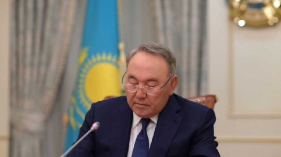 Президент Казахстана Нурсултан Назарбаев ушел в отставку