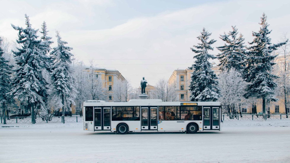 Ожоги пассажирок автобуса в Петербурге заинтересовали СК