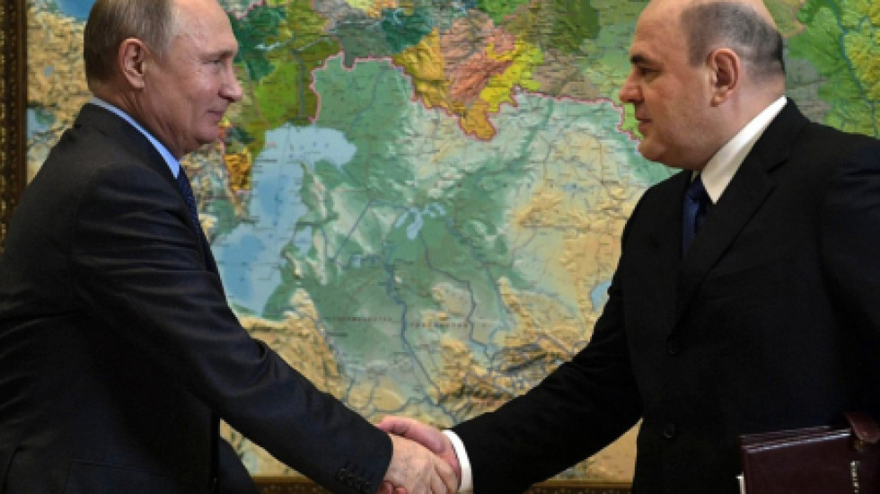 Путин предложил пост премьера главному налоговику Михаилу Мишустину