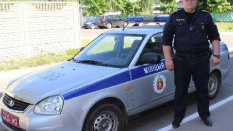 С белорусских садистов в погонах срывают маски