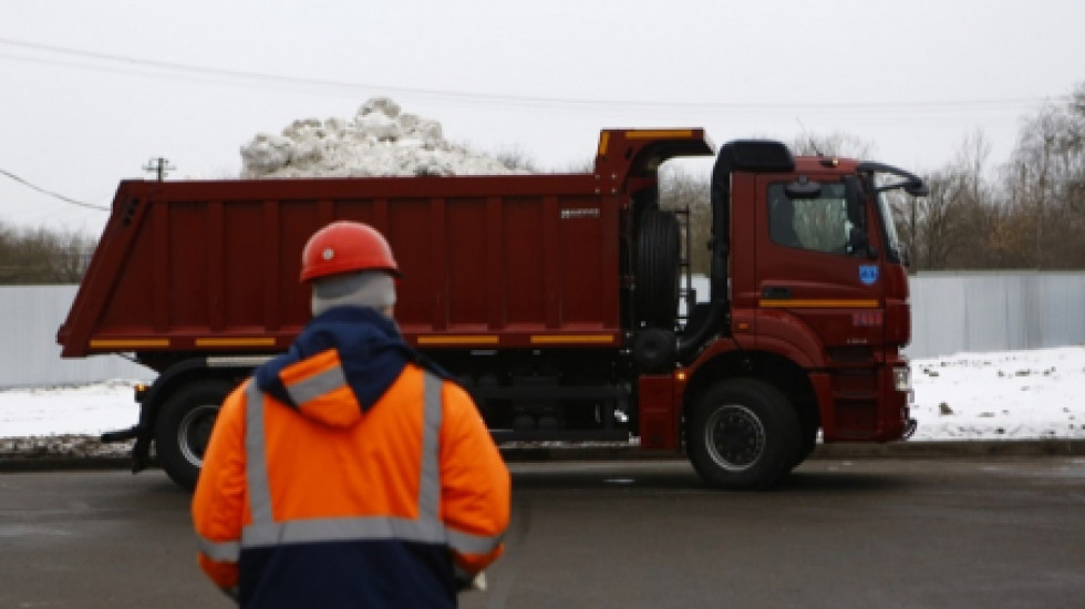 Ложная снегоуборка в Полюстрово растаяла без приговора
