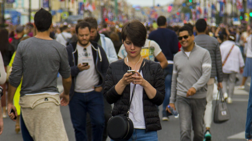 Депутаты Госдумы озаботились интимными фотографиями