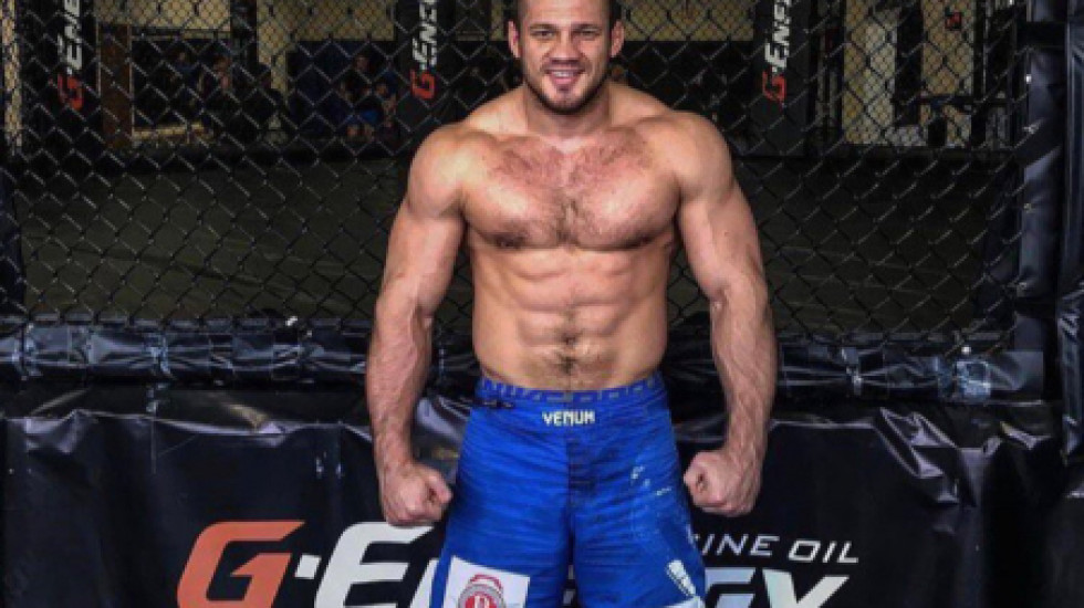 Боец MMA Штырков отрицает избиение протестующих екатеринбуржцев