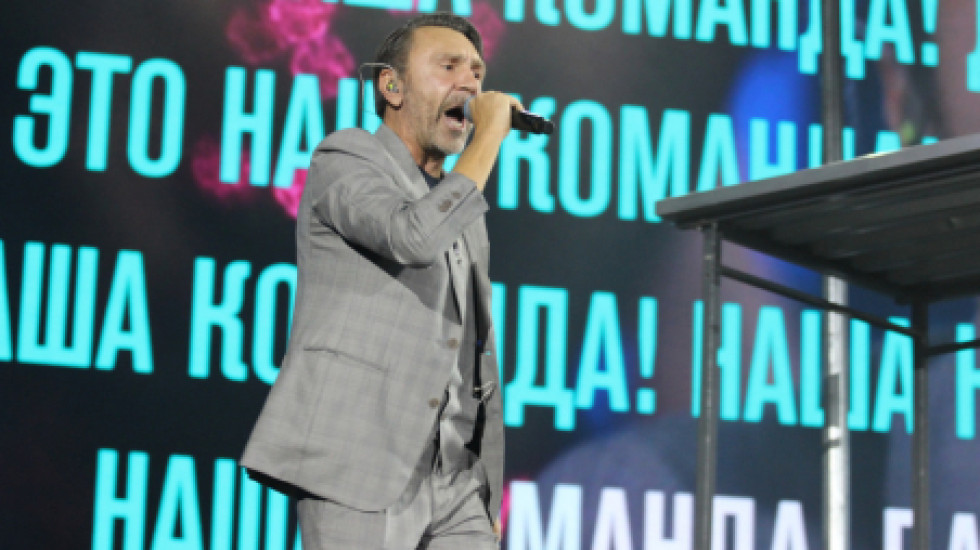 Шнуров готов выступать на митинге в Петербурге