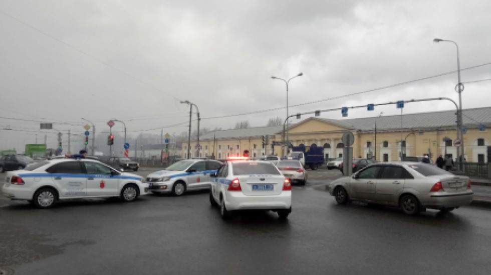 ГАИ Петербурга объявила охоту на тонированные авто