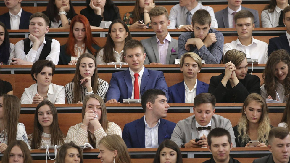 Стоимость обучения в Петербурге увеличилась почти во всех вузах