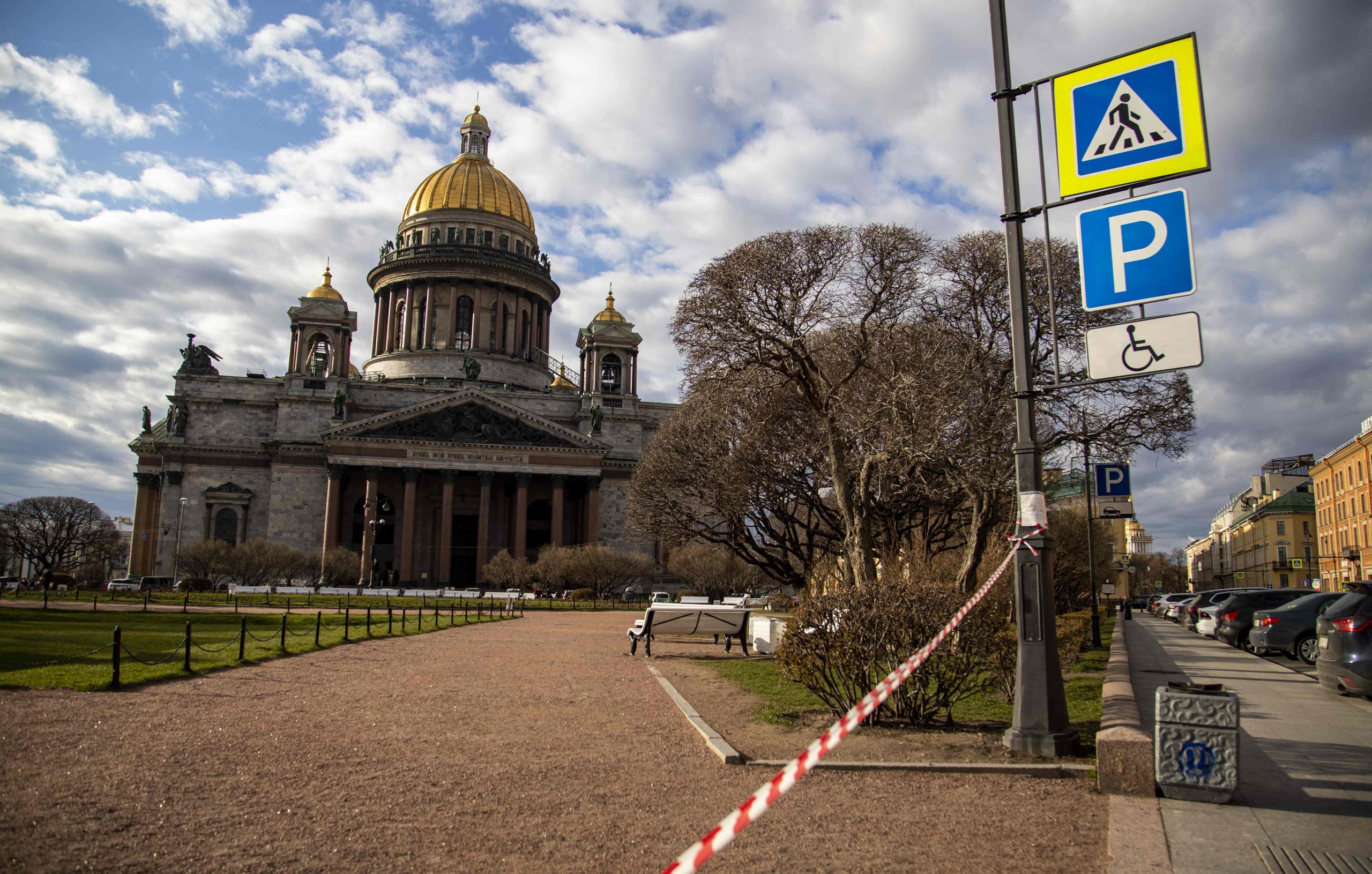 Исаакиевский собор и собор Святого Петра